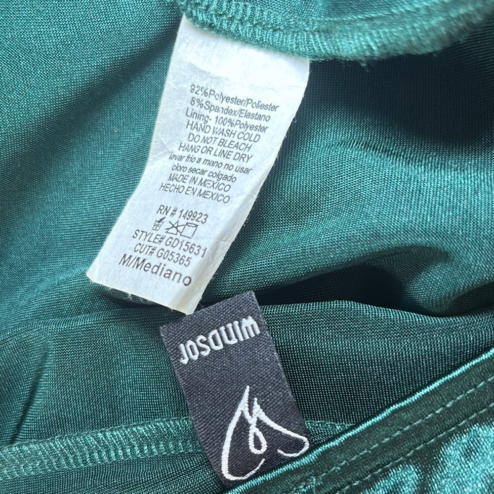 Elegant‎ Green Ruched Dress - Picture 8 of 8